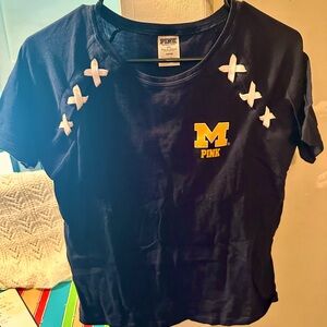 VS UofM top